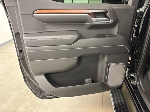 New 2026 GMC Sierra 1500 Denali w/ Denali Reserve Package image 42