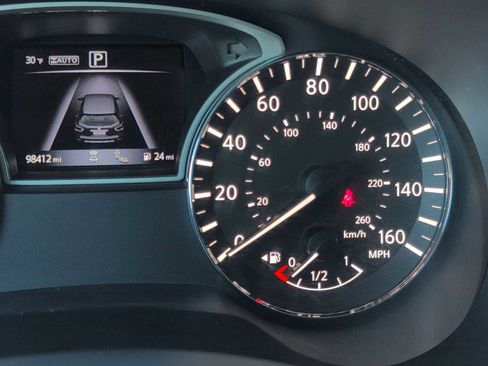 Used 2019 Nissan Pathfinder SL image 33