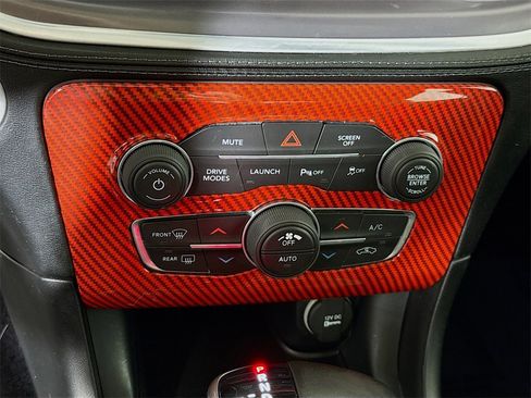 Used 2020 Dodge Charger Scat Pack image 7