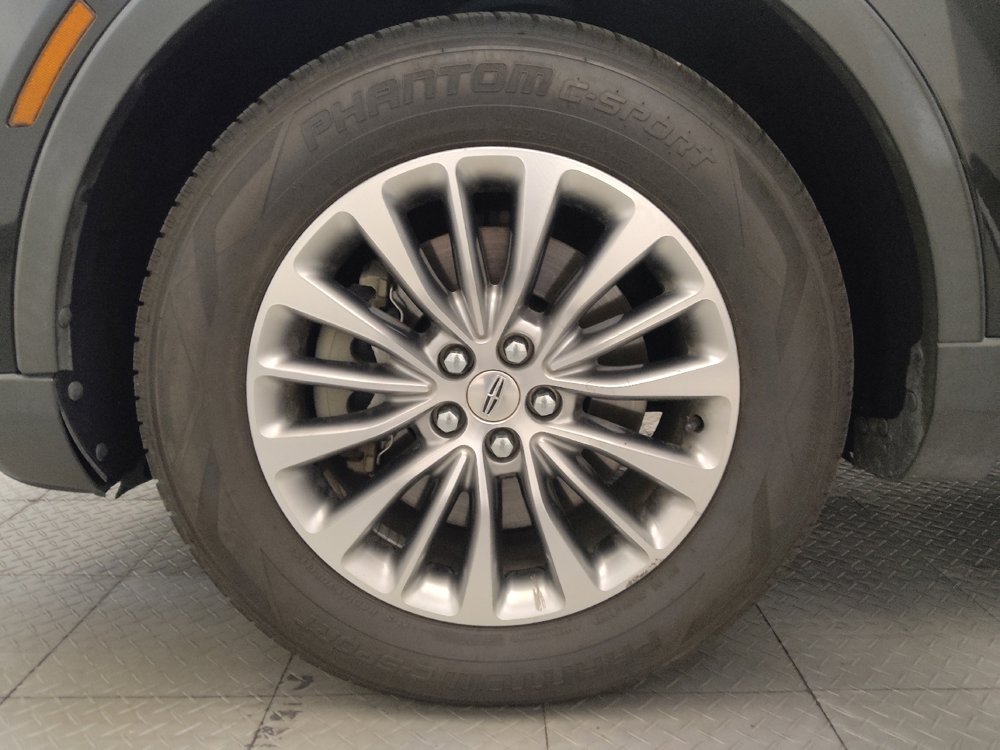 Used 2017 Lincoln MKX Select w/ Select Plus Package FWD image 31
