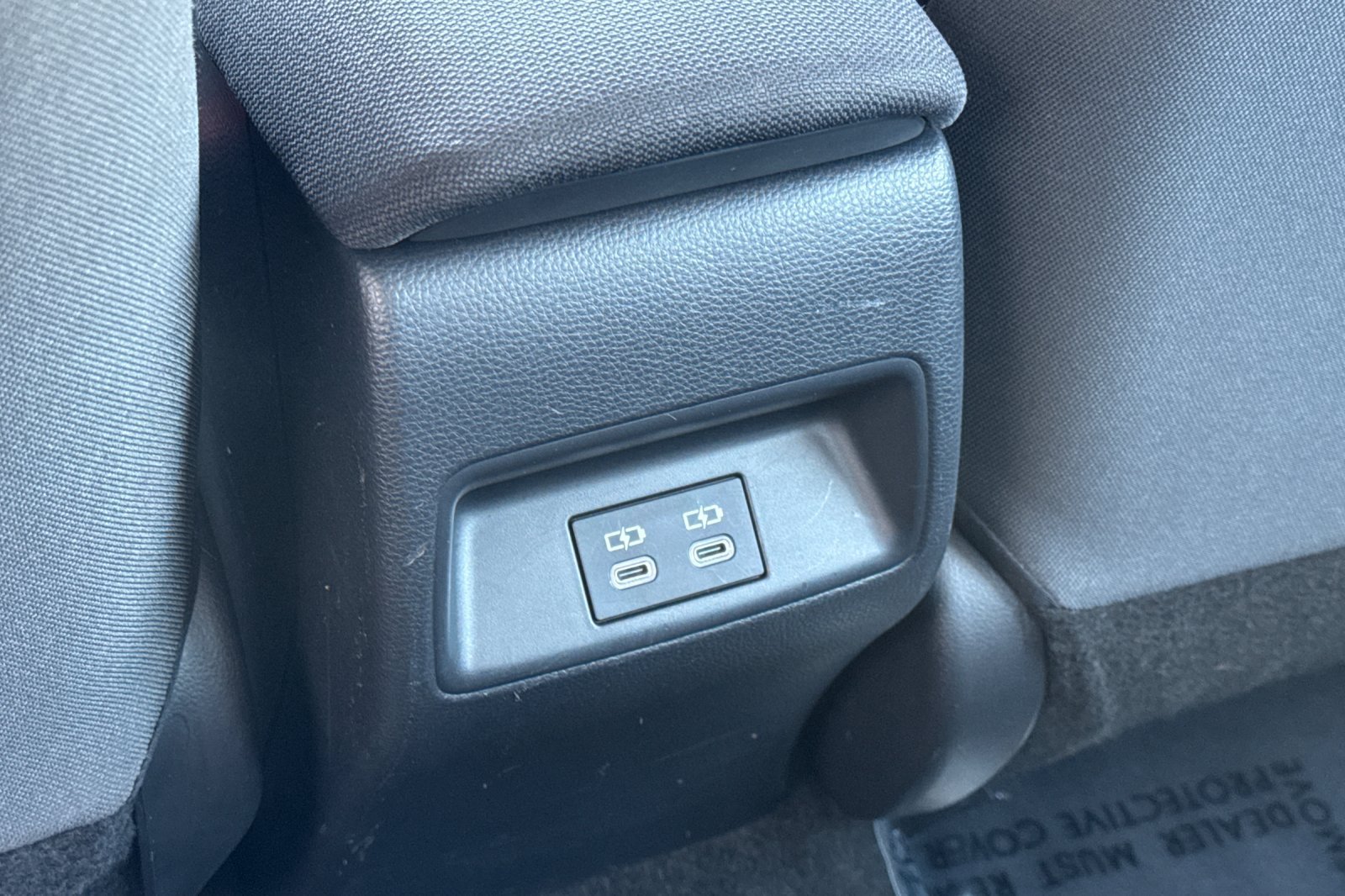 Used 2023 Toyota Corolla LE w/ Carpet Mat Package (TMS) FWD image 17