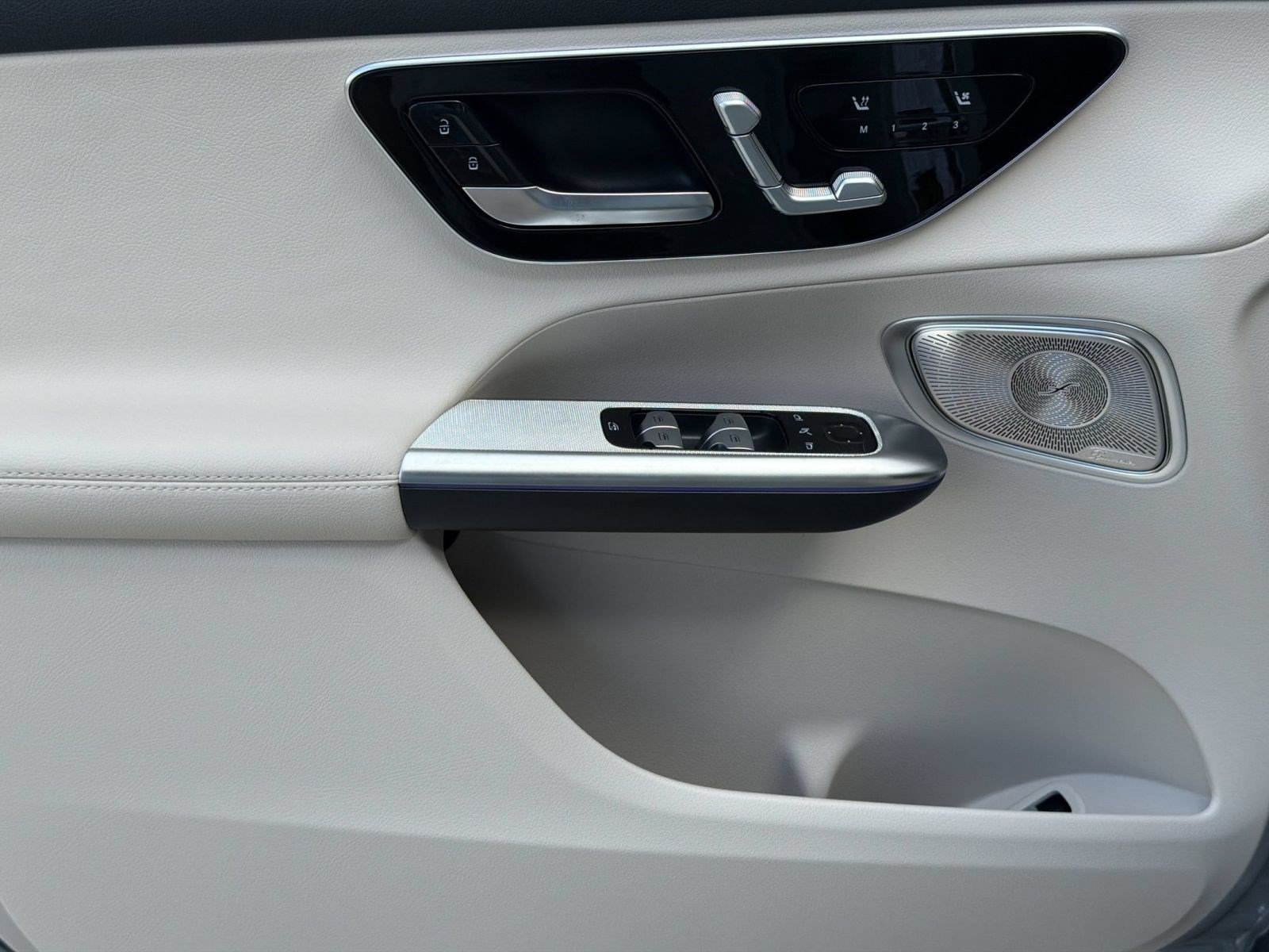 Used 2027 Mercedes-Benz GLC 300 image 14