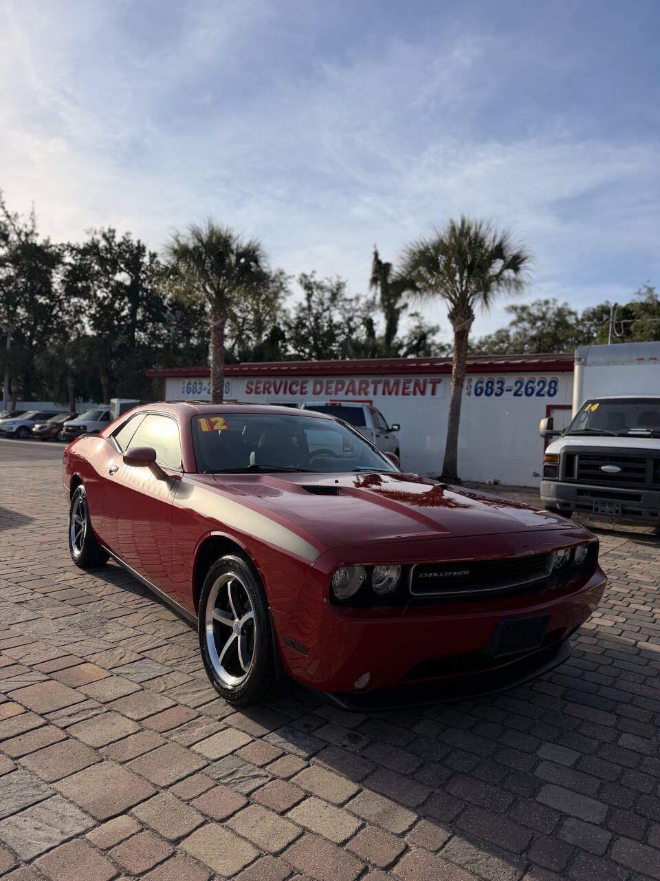 Used 2012 Dodge Challenger SXT Plus RWD image 4