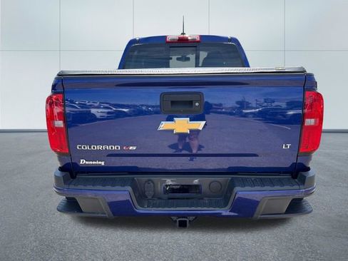 Used 2017 Chevrolet Colorado LT w/ LT Convenience Package AWD/4WD image 3