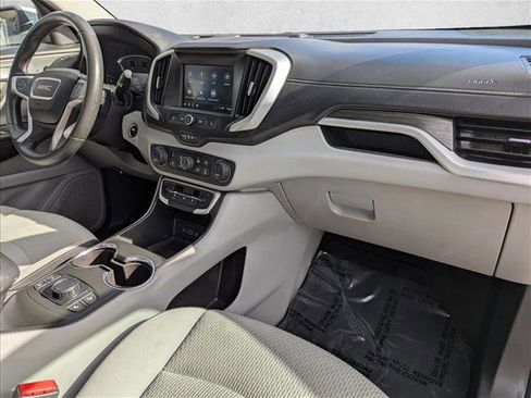 Used 2022 GMC Terrain SLE w/ Driver Convenience Package image 21