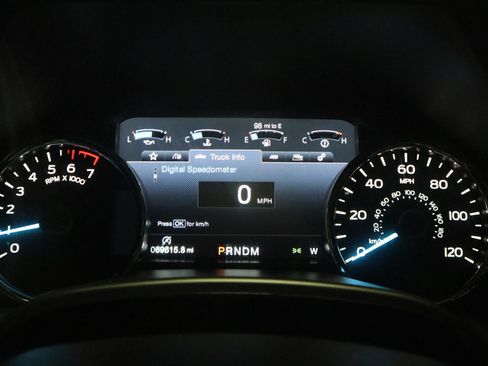 Used 2019 Ford F150 Lariat w/ Equipment Group 502A Luxury image 15