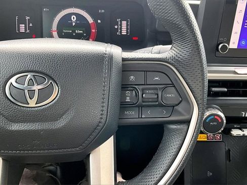 Used 2024 Toyota Tacoma SR5 image 11