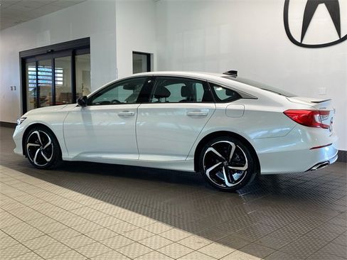 Used 2022 Honda Accord Sport Special Edition image 4