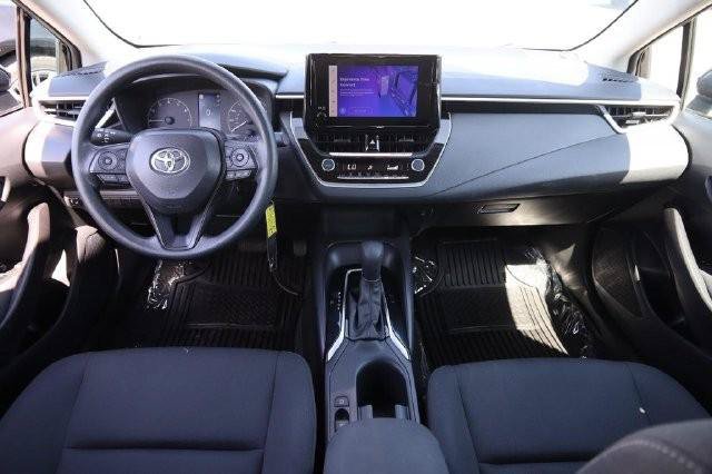 Certified 2025 Toyota Corolla LE FWD image 18