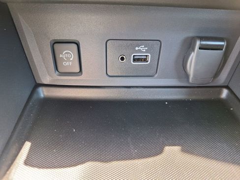 New 2025 Nissan Sentra S image 17