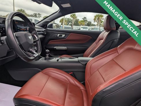 Used 2024 Ford Mustang GT Premium image 19