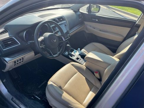 Used 2018 Subaru Outback 2.5i Limited AWD/4WD image 21