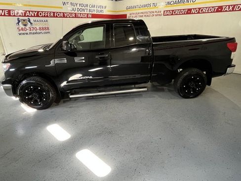 Used 2012 Toyota Tundra 4x4 Double Cab w/ Tow Pkg image 4