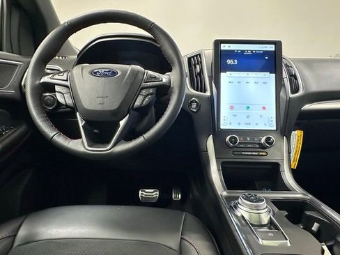 New 2024 Ford Edge ST-Line AWD/4WD image 21