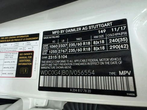 Used 2018 Mercedes-Benz GLC 300 w/ Premium Package image 39