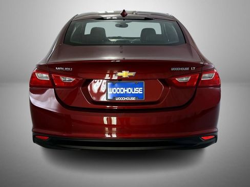 Used 2018 Chevrolet Malibu LT FWD image 6