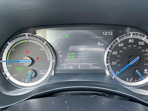 Used 2022 Toyota Highlander Bronze Edition image 19