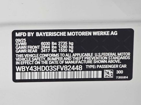 New 2025 BMW i4 xDrive40i image 29