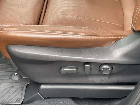 Used 2020 Subaru Ascent Touring w/ Popular Package #2A image 21