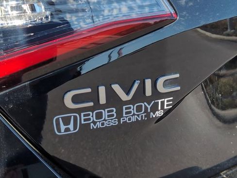 Used 2024 Honda Civic Sport Touring image 6
