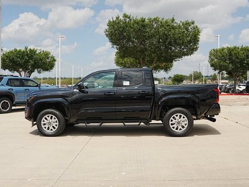 New 2026 Toyota Tacoma SR5 AWD/4WD image 4