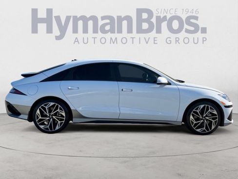 Used 2024 Hyundai Ioniq 6 SEL RWD image 2