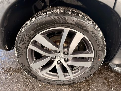 Used 2018 Honda Pilot Touring image 48