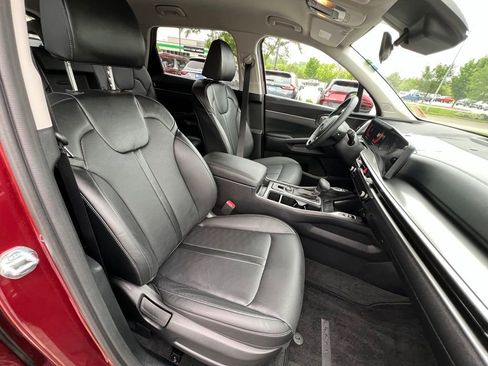 Used 2025 Kia Sorento S AWD/4WD image 32