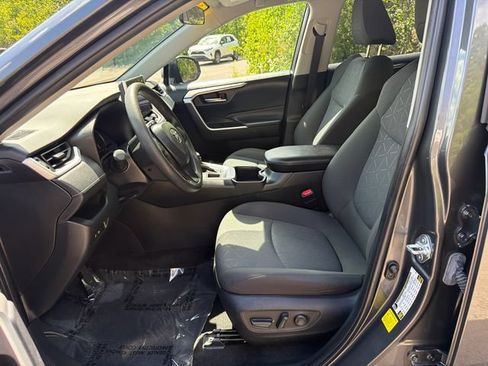 Certified 2023 Toyota RAV4 XLE AWD/4WD image 28
