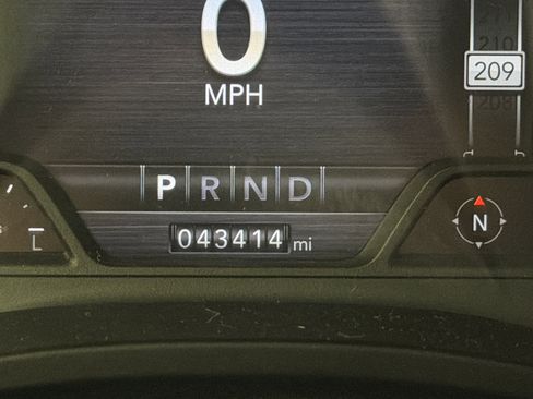 Used 2021 RAM 1500 Big Horn image 16