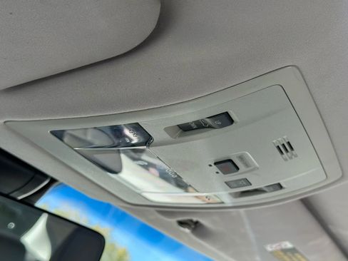 Used 2016 Lexus ES 350 ES 350 Sedan 4D image 25