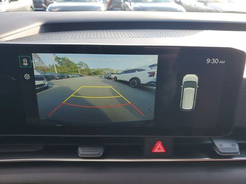 New 2026 Kia Carnival EX image 33