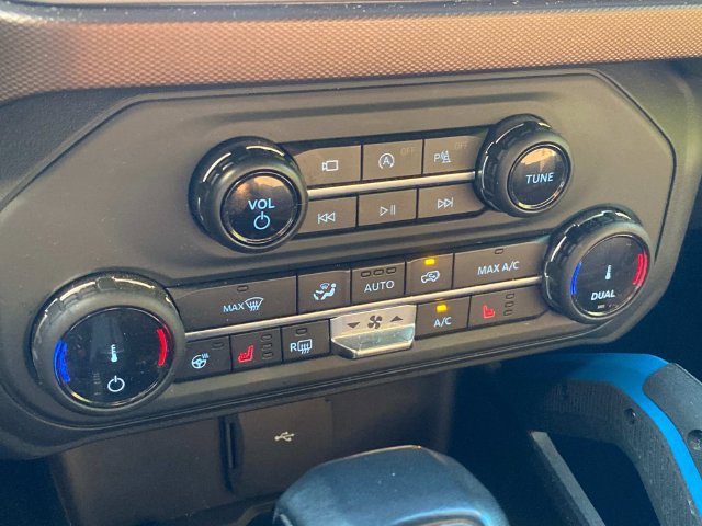 Used 2022 Ford Bronco Outer Banks AWD/4WD image 26