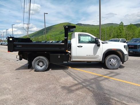 New 2026 GMC Sierra 3500 Pro w/ Convenience Package AWD/4WD image 21