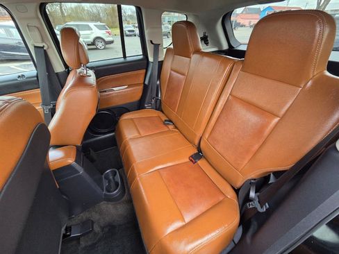 Used 2014 Jeep Compass Limited w/ Sun/Sound Group image 15