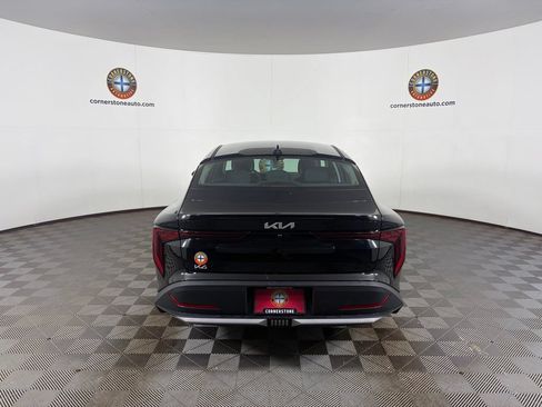 Certified 2025 Kia K4 FWD image 18