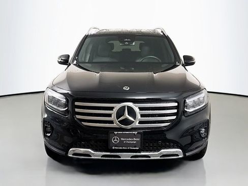Used 2024 Mercedes-Benz GLB 250 image 2