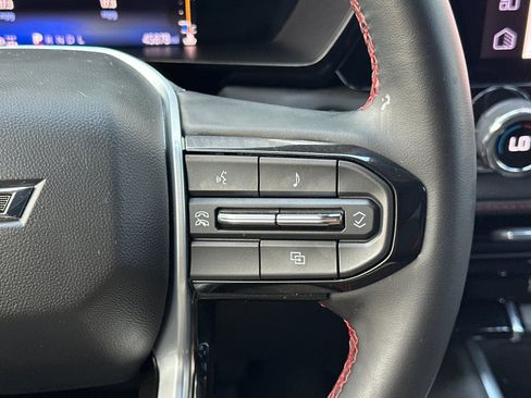 Used 2023 Chevrolet Colorado Z71 w/ Z71 Convenience Package 2 image 27