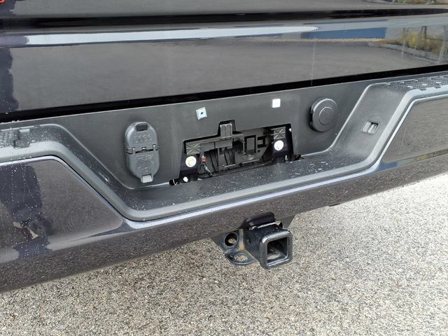 Used 2024 Chevrolet Silverado 1500 RST AWD/4WD image 12