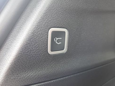 New 2026 Chrysler Pacifica Select image 17