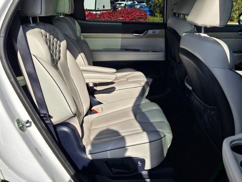 Used 2021 Hyundai Palisade Limited image 9