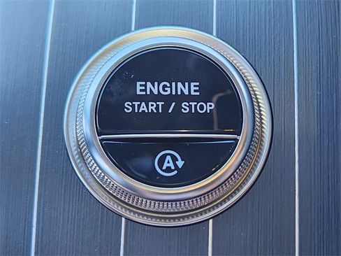 New 2026 Mercedes-Benz GLC 300 4MATIC image 23