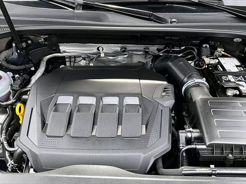 Used 2024 Audi Q3 2.0T Premium Plus w/ Premium Plus Package image 34