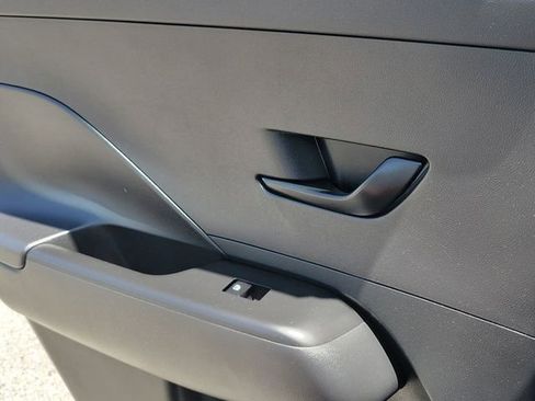 New 2026 Hyundai Kona SE FWD image 22