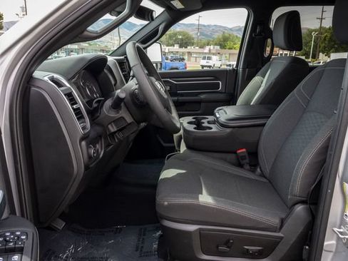 Used 2026 RAM 2500 Big Horn AWD/4WD image 6