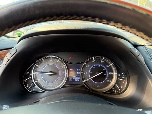 Used 2019 INFINITI QX80 Luxe image 16