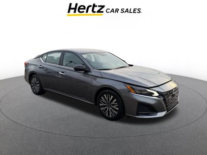 Used 2025 Nissan Altima 2.5 SV