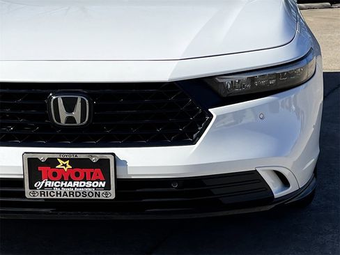 Used 2023 Honda Accord EX-L image 8