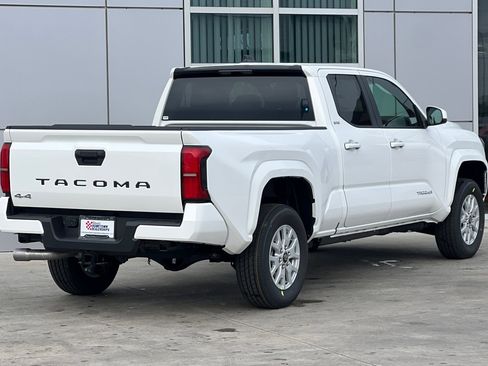 New 2026 Toyota Tacoma SR5 image 4