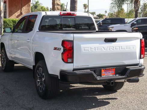 Used 2023 Chevrolet Colorado Z71 w/ Advanced Trailering Package AWD/4WD image 6